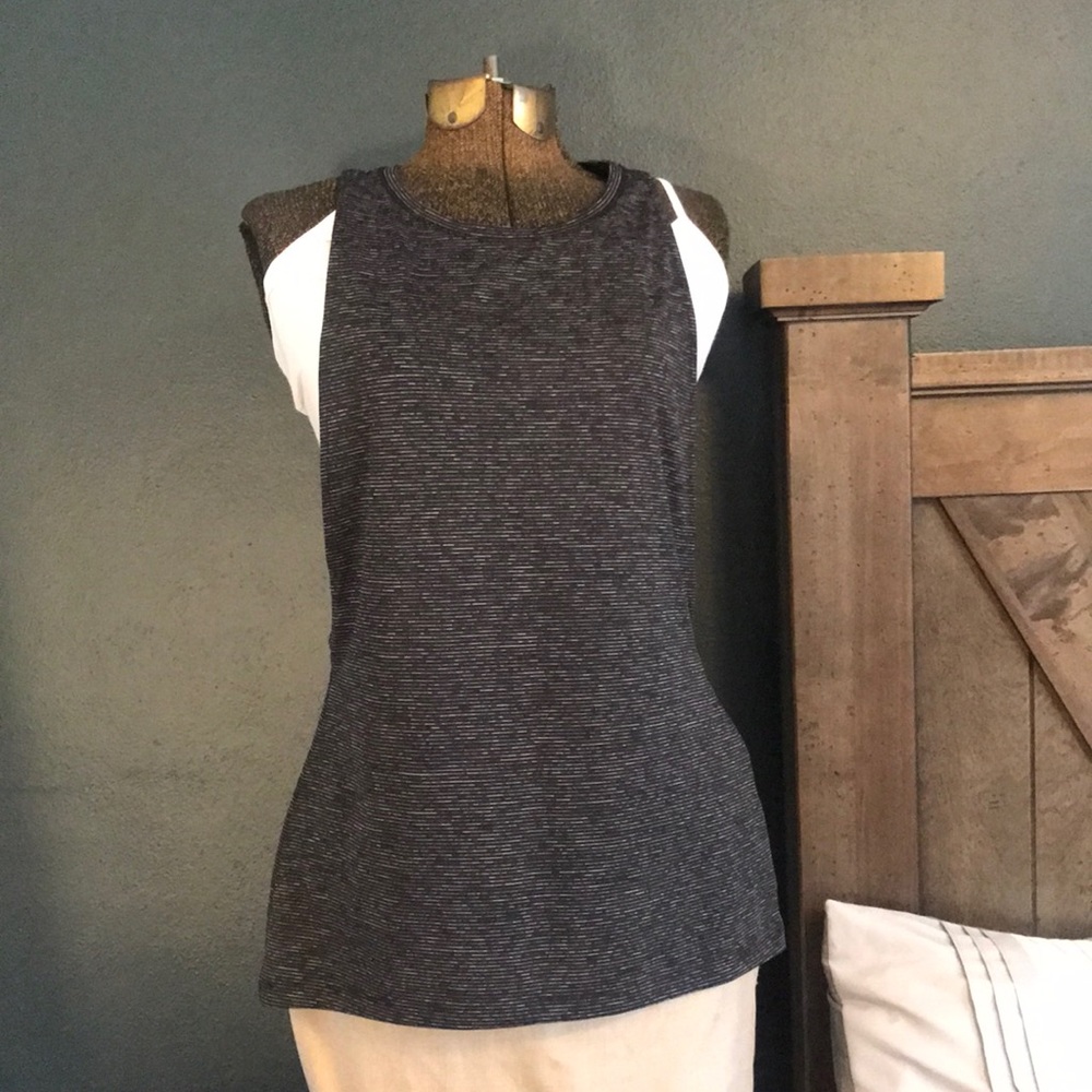 Old Navy Athletic Tank Top Black Open Sides Sz M